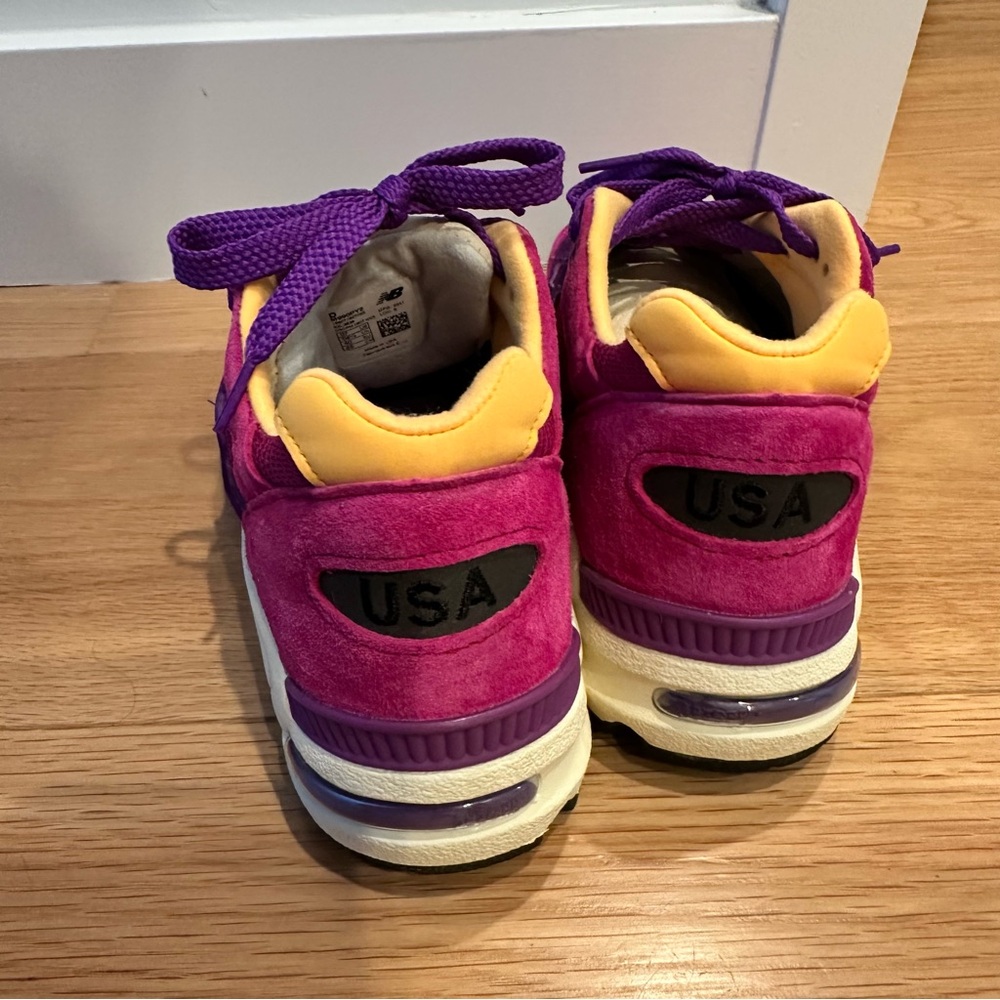 New Balance x Teddy Santis M990PY2 - Made in USA _ Purple_ (MNS 7/WMNS 8.5) - Picture 8 of 9